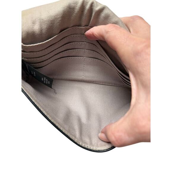 Day and Mood Black Leather Wristlet with Clutch Coin Purse Wallet - Picture 9 of 13